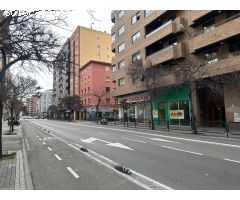 Local comercial en Alquiler en Zaragoza, Zaragoza