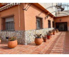 VIVIENDA EN PLANTA BAJA Y SOLAR EDIFICABLE