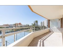 Apartamento en Venta en Torrevieja, Alicante