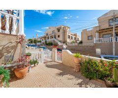 Villa en Venta en San Miguel de Salinas, Alicante