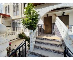 Casa en Venta en Torrevieja, Alicante