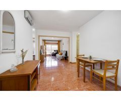 APARTAMENTO DE 2 DORMITORIOS CON PISCINA COMUNITARIA Y A 300M DE LA PLAYA
