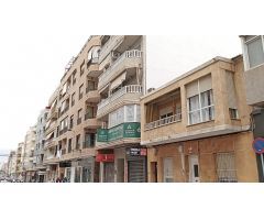 Apartamento en Venta en Torrevieja, Alicante