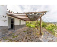 Casa de Campo con Piscina y Terreno: Tu Refugio Ideal en Tegueste