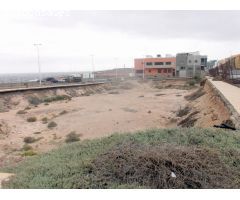 PARCELA URBANA /  COMERCIAL FRENTE AL MAR IDEAL PARA INVERSIÓN