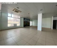SE VENDE LOCAL COMERCIAL EN ESQUINA