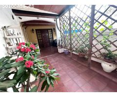 CASA EN VECINDARIO, CENTRO COMERCIAL ATLÁNTICO