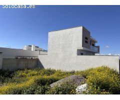 TERRENO URBANIZABLE EN ZONA MACONDO, MARACENA