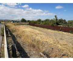 Terreno rústico en la entrada de Huétor Vega: Inversión con vistas a Granada.