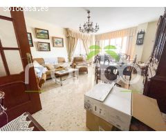 GRAN PISO EN VÉLEZ MÁLAGA