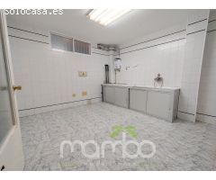 Local en venta en calle arroyo hondo, 34