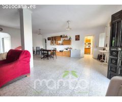 Venta de Casa de Campo con Finca Rústica