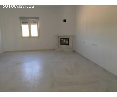 Villa en Venta en Pinoso, Alicante