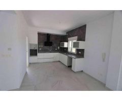 Villa en Venta en Pinoso, Alicante