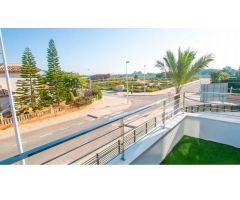 Villa en Venta en La Marina, Alicante