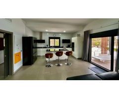 Villa en Venta en Hondón de las Nieves, Alicante