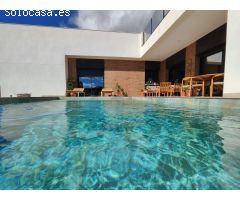 Villa en Venta en Pinoso, Alicante