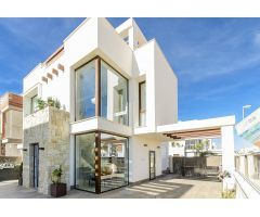 Villa en Venta en Los Montesinos, Alicante