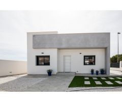 Villa en Venta en Pilar de la Horadada, Alicante