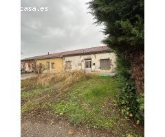 CASA 3 HABITACIONES. VENTA DE BAÑOS.
