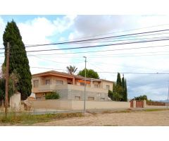 Casa en Venta en Orihuela, Alicante