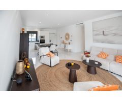 Villa de Lujo en Venta en Pinar de Campoverde, Alicante