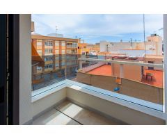 Piso en Venta en Torrevieja, Alicante