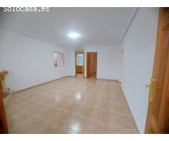 Chalet en Venta en Algorfa, Alicante