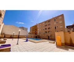 Piso en Venta en Torrevieja, Alicante