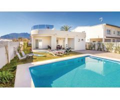Villa en Venta en Denia, Alicante