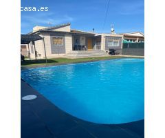 Villa en Venta en Torrevieja, Alicante