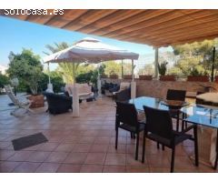 Villa en Venta en Orihuela Costa, Alicante