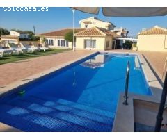 Villa en Venta en Orihuela Costa, Alicante