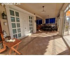 Villa en Venta en Orihuela Costa, Alicante