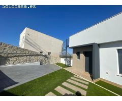 Villa en Venta en Algorfa, Alicante