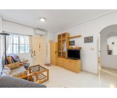 Apartamento en Venta en Torrevieja, Alicante