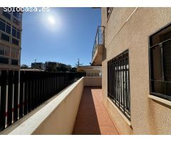 Apartamento en Venta en Torrevieja, Alicante