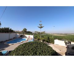 Chalet en Venta en Almoradí, Alicante