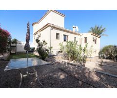 Chalet en Venta en Almoradí, Alicante