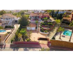 Chalet en Venta en Algorfa, Alicante