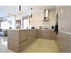 Chalet en Venta en Orihuela Costa, Alicante