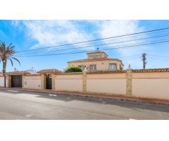Chalet en Venta en Torrevieja, Alicante