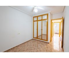Apartamento en Venta en Torrevieja, Alicante