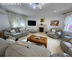 Chalet en Venta en Rojales, Alicante
