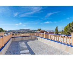 Villa en Venta en Almoradí, Alicante