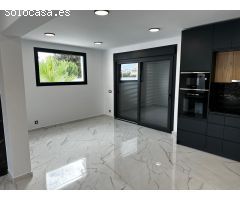 Villa en Venta en Rojales, Alicante
