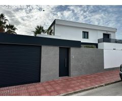 Villa en Venta en Rojales, Alicante