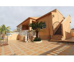 Casa en Venta en Orihuela, Alicante