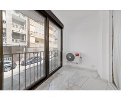 Apartamento en Venta en Torrevieja, Alicante