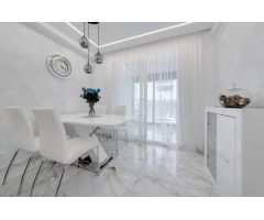Apartamento en Venta en Torrevieja, Alicante